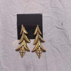 Vintage arrowhead earrings